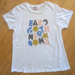 Dazey LA EARTH MAMA Distressed White  Tee Size Large MADE IN LA